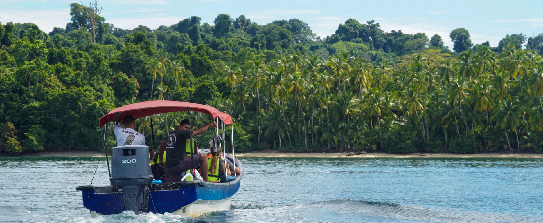 San Blas Island Speeboat