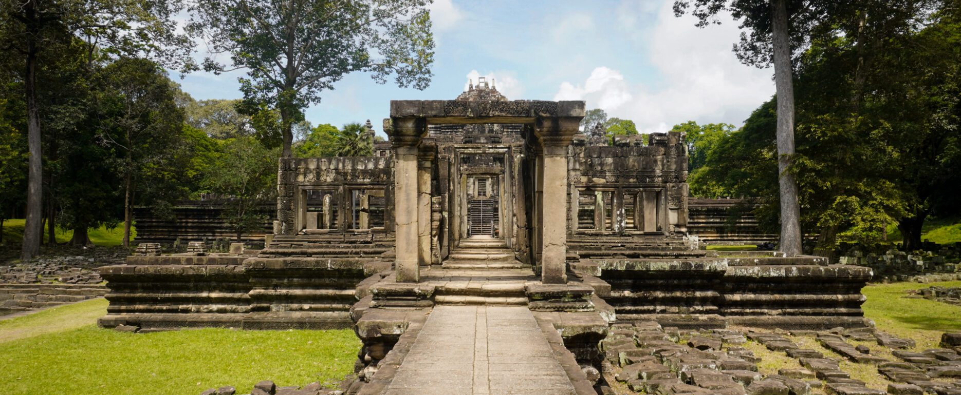 Angkor Baphûon temple