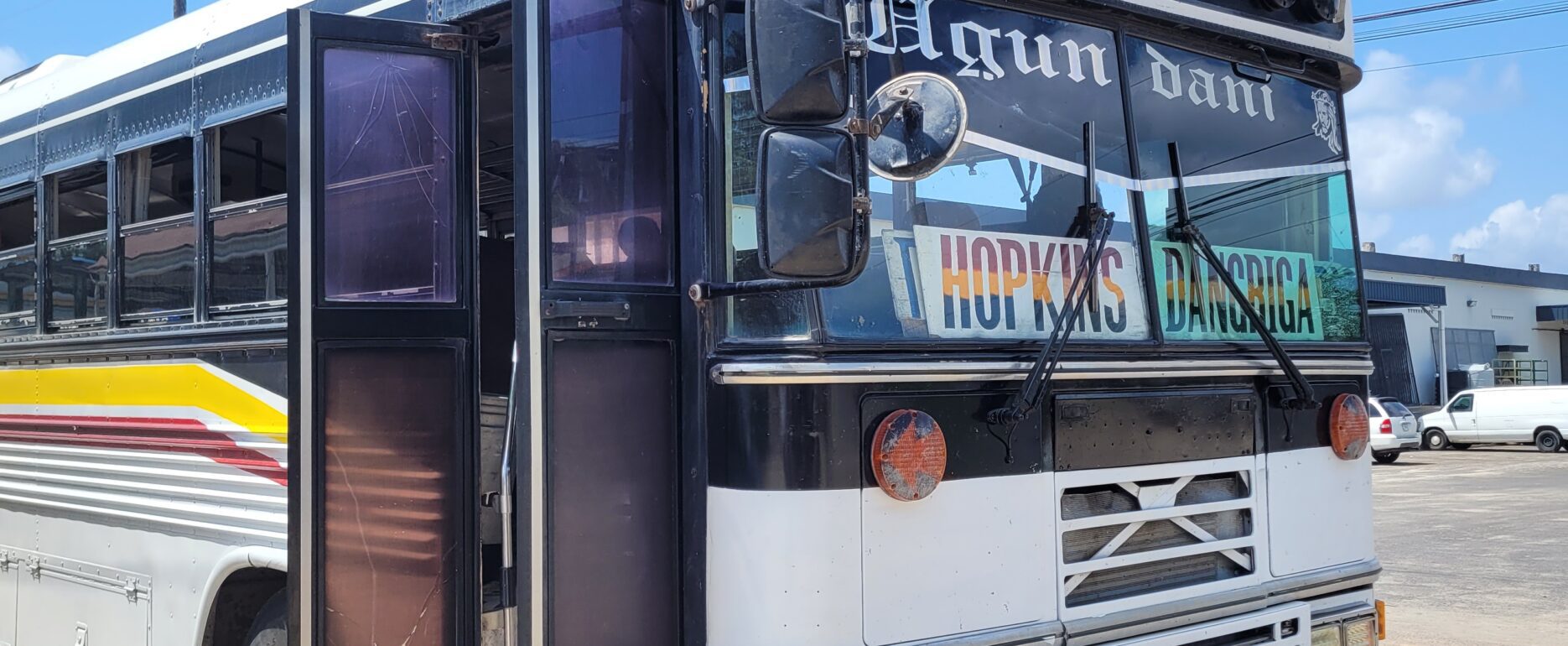 Bus Hopkins